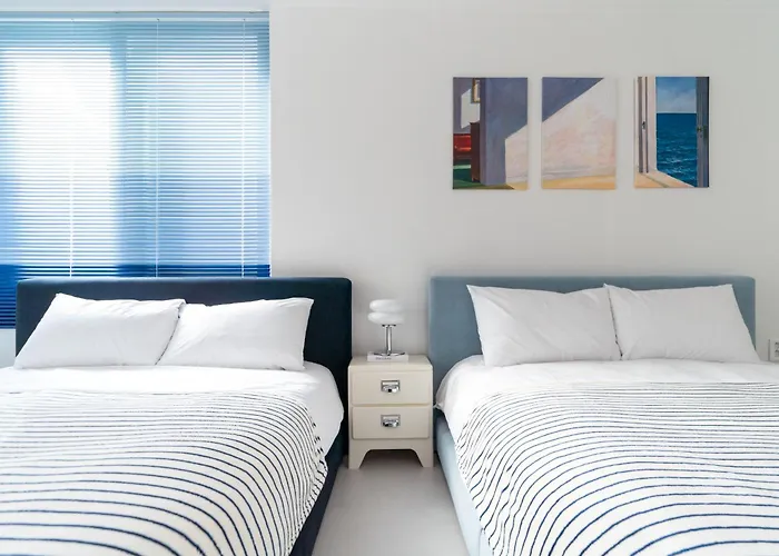 Hongdae#hapjeong Station 7 Minutes #room7 #imagined Mansion #spacious Living Room#large Room#exclusive Use#designer *